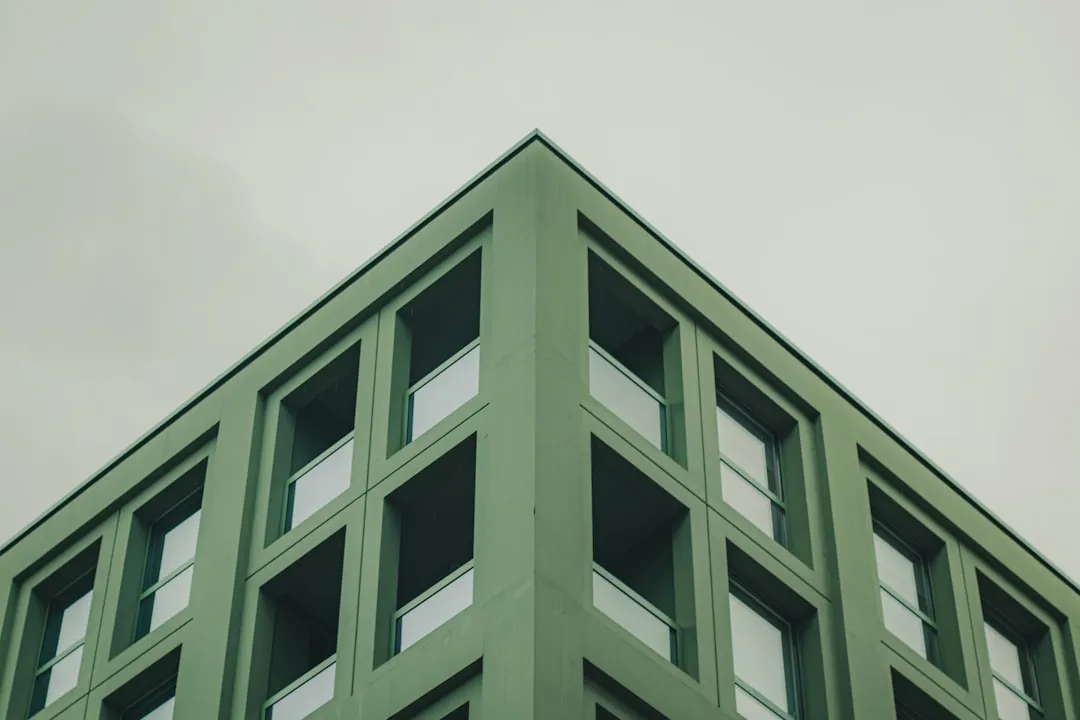 上海长租公寓出租服务全解析：从房源筛选到资产管理的一站式方案